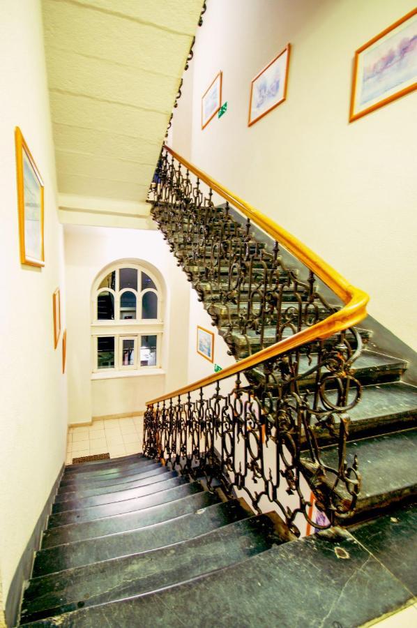 Citynest Apartments Krakow Ngoại thất bức ảnh